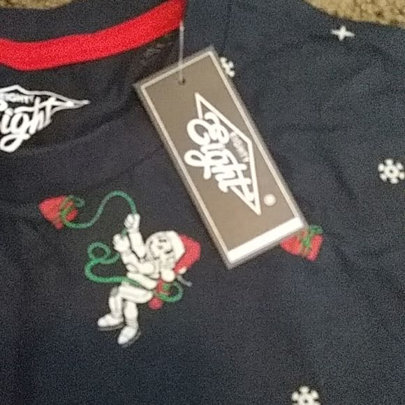 Eighty Eight Christmas skeleton - Picture 3 of 4